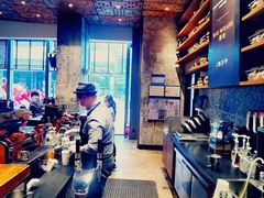 -星巴克臻选(北京嘉里中心第二店)