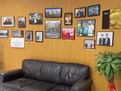 -雅悦齿科(顾村公园店)