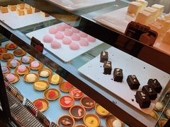 -牛YO寿喜烧·铁板烧和牛火锅自助(市府恒隆店)