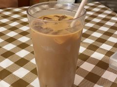 -新大咀港式茶餐厅(宝山万达店)