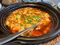 砂锅麻婆豆腐-懒人盐府人家(航天桥店)