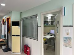 -佳雯宠物医院·皮肤科·内外科(春晓路分院)