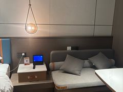 -宏阳·麗悦酒店(广州塔客村地铁站琶州会展中心店)