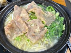 -丽虹云南过桥米线(兴工街店)