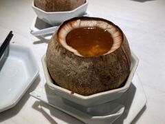 椰皇竹笙炖鸡汤-金戈戈香港豉油鸡(皇庭广场店)