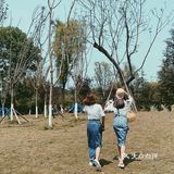 交通也很方便 好停车 还有专门的儿童玩乐区