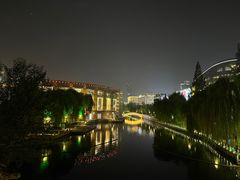 -泉城广场