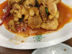 素炒黄蘑菇-清真·益鑫羊肉手抓馆(花园北街店)