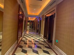 -乐界KTV(虹桥中心店)