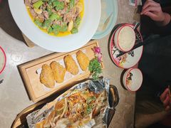 -新白鹿餐厅(金鹰新街口店)