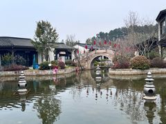 -雅达·阳羡溪山小镇中心