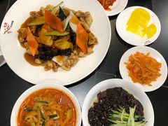 -桃园中华料理炸酱面(燕儿岛路店)