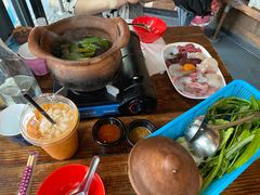 -Show Neua Thai Street Food