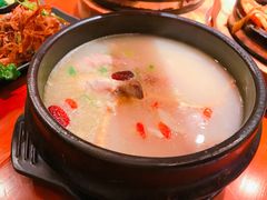 -鑫日千里马朝鲜族小馆(总店)