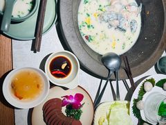 -鲜潭蒸汽石锅鱼(五道口购物中心店)