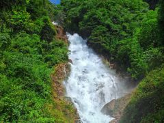 -西岭雪山大飞水景区