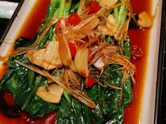 油淋菜心-梅飞酒家(名辉豪庭店)