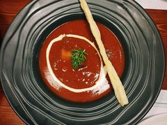 传统匈牙利牛肉汤配酥条-Deer Park鹿园西餐(仁恒置地广场店)