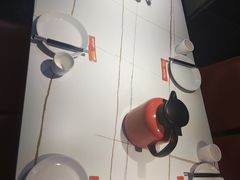 -阿瓦山寨·湘菜现炒·剁椒鱼头王(咸阳总店)