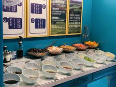 自助调料区-五星桥原切肥牛火锅·30年专注好牛肉(湖塘店)