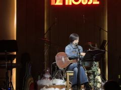 -TZ House音乐现场(来福士中心店)