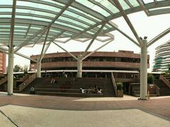 -香港理工大学