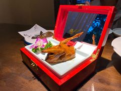 玻璃脆皮乳鸽-应天大明王朝·南京菜(中山陵店)