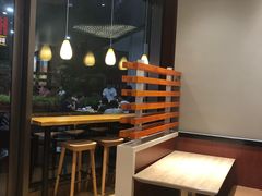 -The Habit Burger Grill 哈比特汉堡(爱琴海店)