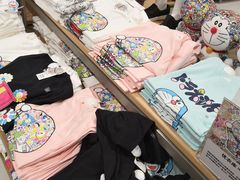 -优衣库(泉州中骏世界城店)