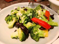 -港丽餐厅(高德置地店)