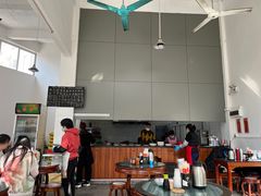 -容里煲仔饭(利丰北路店)