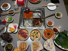 -海底捞火锅(中南盐城大有境夜宵主题店)