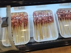 -哈尔滨小酒馆·鲜肉现穿自助烧烤(康新花园店)