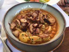 -文艺复兴百货(米兰大教堂广场店)