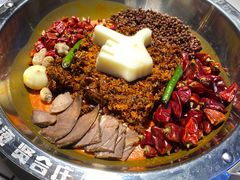 -贤合庄卤味火锅(时代广场店)