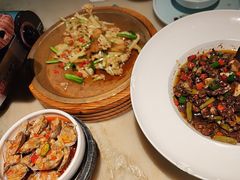 -佬麻雀·新湘菜(东方宝泰店)