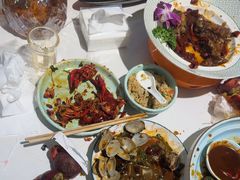 -嗨辣小聚·盘锦河蟹·海鲜烧烤龙虾(盘锦十年好店)