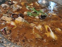 -大河宴·椒麻鱼火锅(克拉玛依西路头宫店)