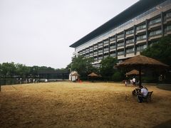 -上海佘山世茂艾美酒店