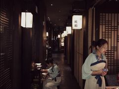 -余欢领鲜火锅(新街口店)