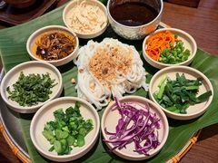 -银米·云南传统过桥米线(双廊黑金冠店)