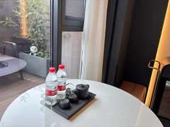 -朵兰达V酒店(成都春熙路太古里国金中心店)