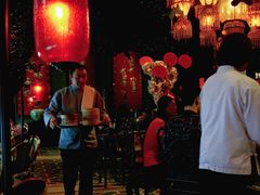-誉八仙茶室酒楼(新天地店)