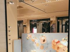-HERMES(湖滨银泰in77店)