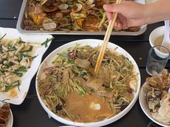 -鑫渔港海鲜本地菜·山海关浑锅(东戴河店)