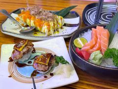 三文鱼刺身-坂吉屋·居酒屋深夜食堂(龙湖店)