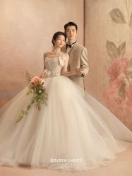 -杭州金夫人婚纱摄影(富阳私享店)