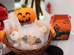 -Fridi Patisserie Cafe