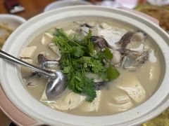 -芦茨金富饭庄·25年老字号·专做稻草鸡