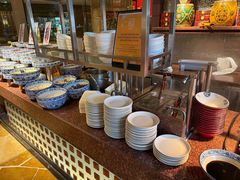 -怡咖啡海鲜自助餐厅(浦东香格里拉店)